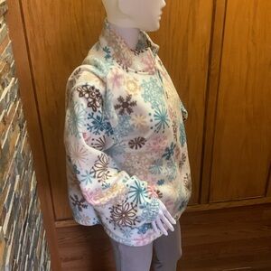 Alfred Dunner Size M Fleece Jacket White Snowflake Rhinestones Full Zip